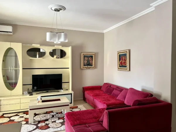 Tirane, jepet me qera apartament 1+1 Kati 4, 60 m² 570 € (DON BOSKO)