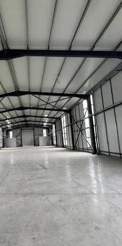 Durres, jepet me qera magazine , 2.920 m² 3.888 € 