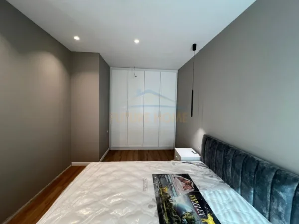 Tirane, jepet me qera apartament 1+1+PARKIM , Kati 5, 60 m² 800 € (RRUGA E ELBASANIT , Prane Xibrakes)