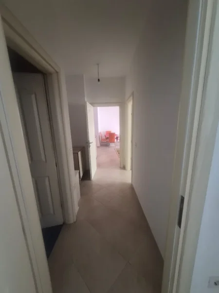 Tirane, shitet apartament 2+1+Ballkon Kati 6, 107 m² 155.000 € (Yzberisht)