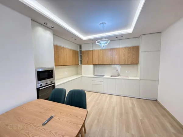 Tirane, shitet apartament 1+1 Kati 6, 225.000 m² 225.000 € (zogu i zi)