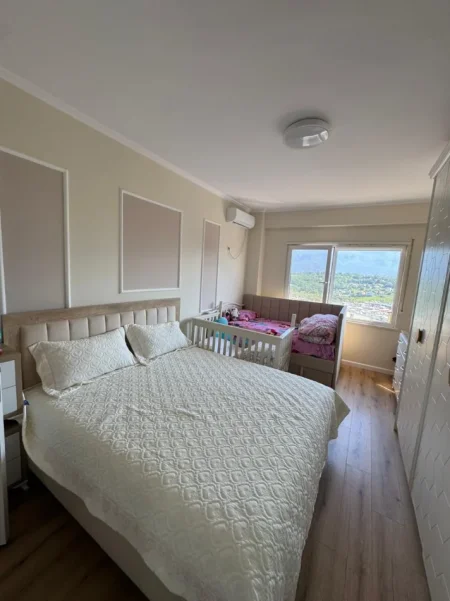 Tirane, jepet me qera apartament 2+1+2+2 Poste Parkimi, Kati 7, 116 m² 1.100 € (Liqeni Thate)