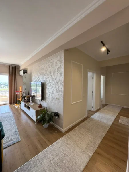Tirane, jepet me qera apartament 2+1+2+2 Poste Parkimi, Kati 7, 116 m² 1.100 € (Liqeni Thate)