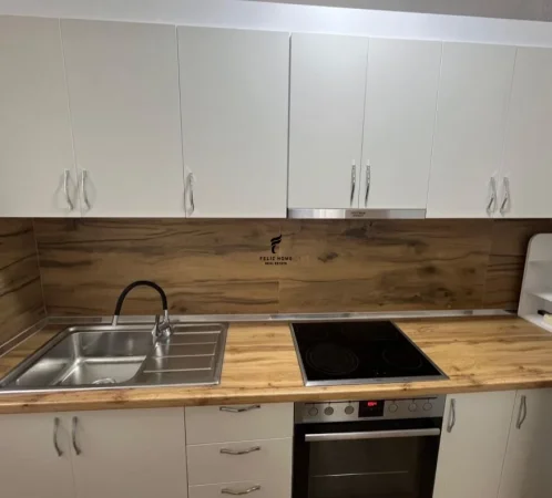 Tirane, jepet me qera apartament 1+1 Kati 4, 90 m² 750 € (MYSLYM SHYRI)