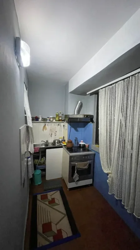 Tirane, jepet me qera apartament 1+1 Kati 6, 60 m² 400 € 