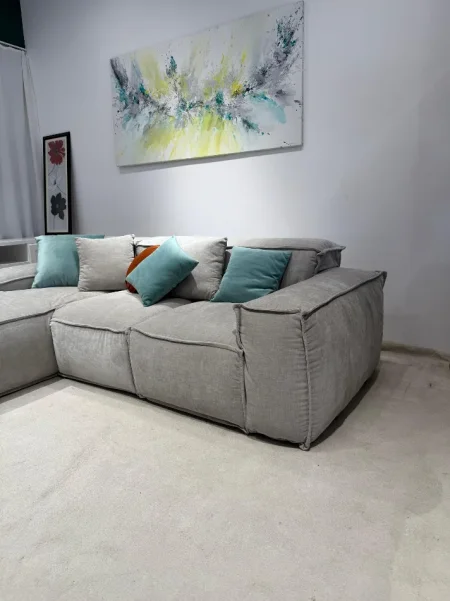 Tirane, shes Kend i Ri 850 €