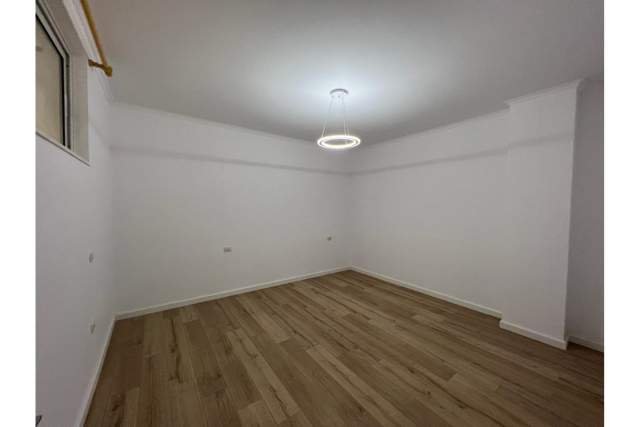 Tirane, shitet apartament Kati 1, 96 m² 189.000 Euro (Kopshti Zoologjik,  Tiranë,  Shqipëri)