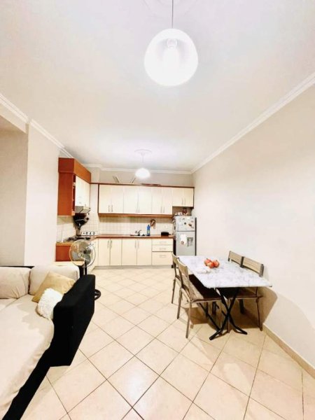 Tirane, shes apartament 1+1 70 m² 69.000 Euro (Astir, Bar Artisti)