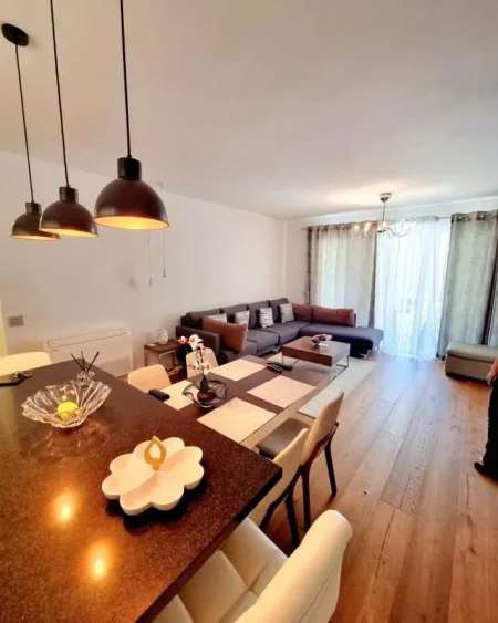 Tirane, shes apartament duplex 2+1 130 m² Euro (Kodra e Diellit 1)