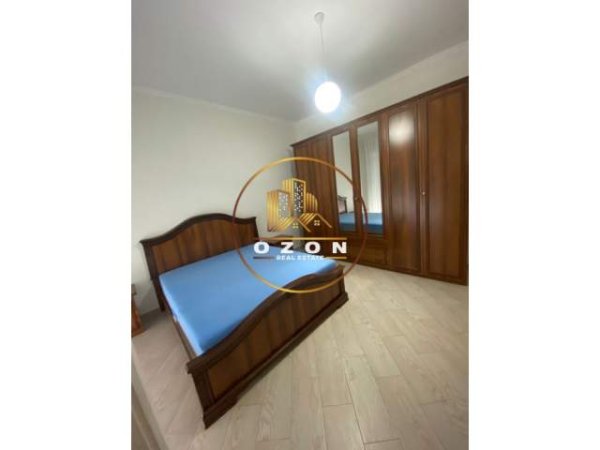 Tirane, jepet me qera apartament 2+1+A+BLK Kati 5, 120 m² 550 Euro (KOPSHTI BOTANIK)