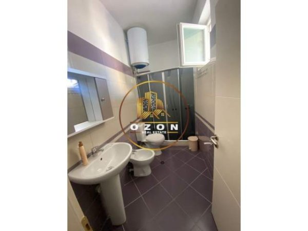Tirane, jepet me qera apartament 2+1+A+BLK Kati 5, 120 m² 550 Euro (KOPSHTI BOTANIK)