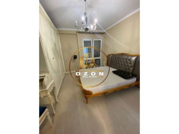 Tirane, jepet me qera apartament 2+1+A+BLK Kati 2, 140 m² 800 Euro (KOPSHTI BOTANIK)