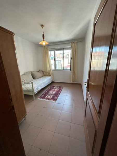 Tirane, shitet apartament 2+1 Kati 4, 63 m² 115.000 Euro (rruga e durresit)