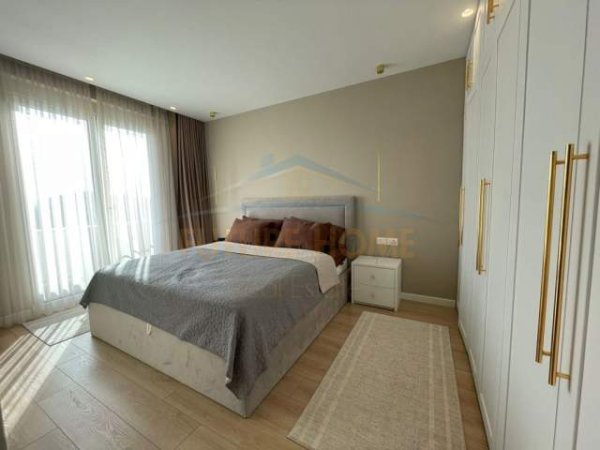 Tirane, shitet apartament 2+1 Kati 7, 144 m² 200.000 Euro (Fusha e Aviacionit)