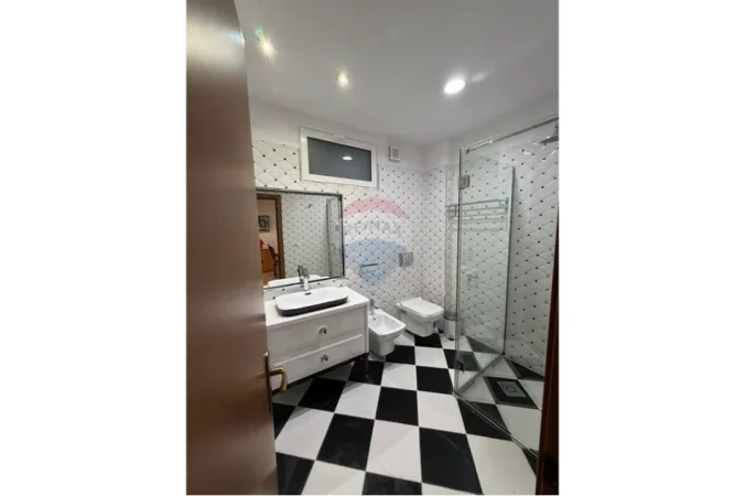 Tirane, shitet apartament 2+1 Kati 4, 102 m² (mine peza)