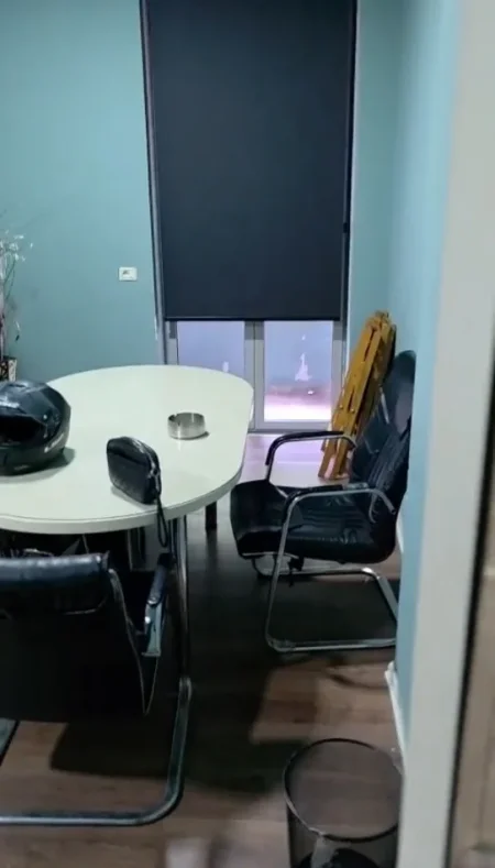Tirane, jap me qera ambjent biznesi Kati 2, 65 m² 570 € (Prane Stadiumit Dinamo)