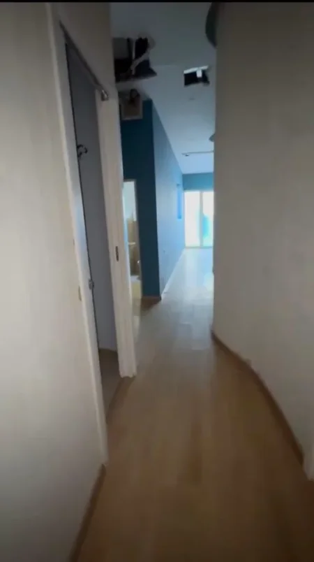 Tirane, jepet me qera dyqan Kati 0, 100 m² 1.000 € (RRUGA BARDHYL)
