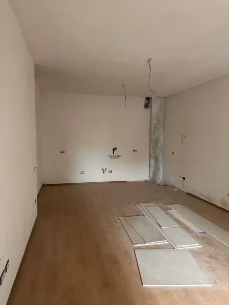 Tirane, shitet apartament 2+1 Kati 2, 127 m² 205.000 € (SAUK)