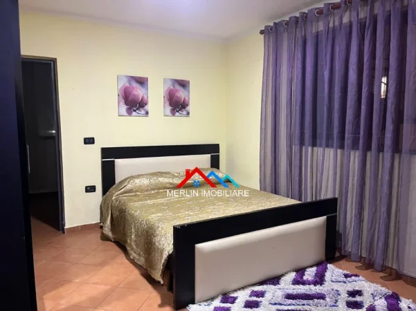 Tirane, jepet me qera apartament 1+1+Ballkon Kati 3, 60 m² 525 € (RRUGA HAXHI HYSEN DALLIU,BULEVARDI ZOGU I PARE)