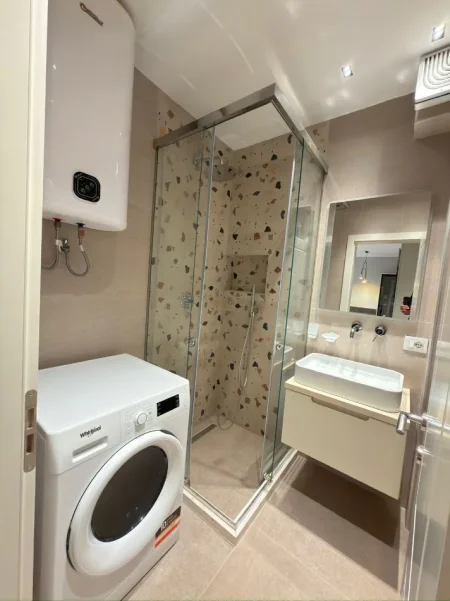 Tirane, jepet me qera apartament 1+1 Kati 6, 60 m² 600 € 