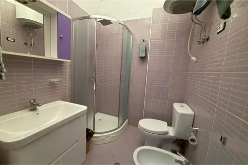 Tirane, jepet me qera apartament 1+1 Kati 3, 49 m² 400 € (YZBERISHT) MLS # 530581013-12