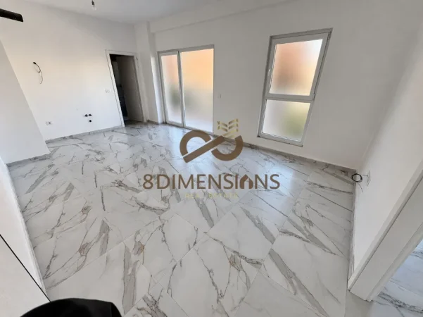 Tirane, jepet me qera zyre Kati 1, 69 m² 500 € (laprake)