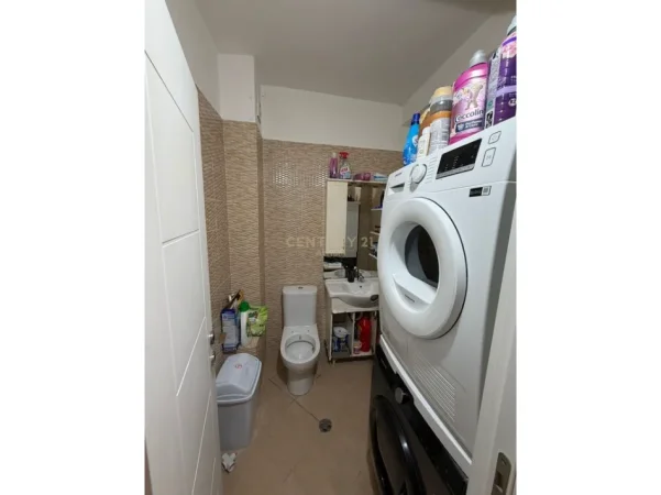 Tirane, shitet apartament 3+1+Ballkon Kati 2, 120 m² 360.000 € 