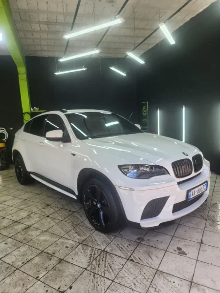 Tirane, shes makine BMW X6 Nafte, automatik 8.500 €