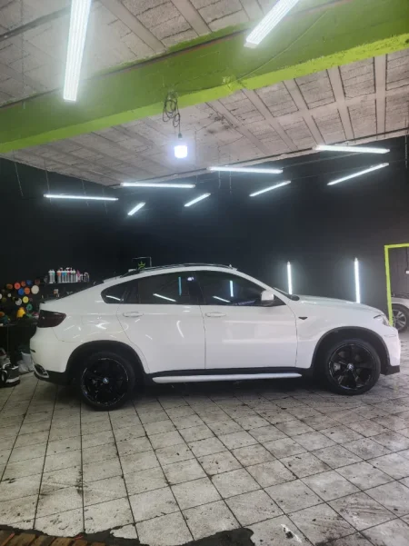 Tirane, shes makine BMW X6 Nafte, automatik 8.500 €