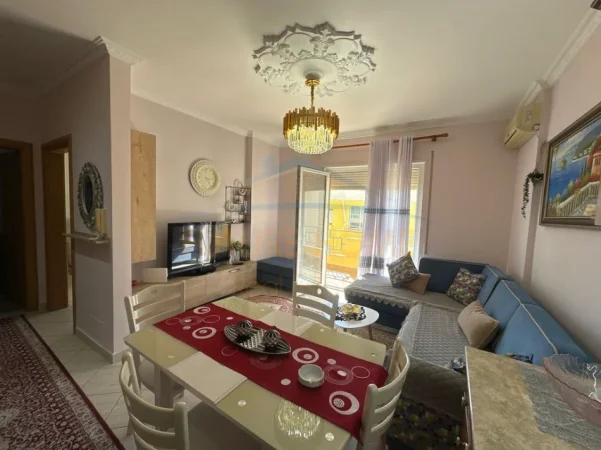 Durres, jepet me qera apartament 1+1 Kati 5, 66 m² 400 € (Plazh , Pasticeri Pelikani Durres)