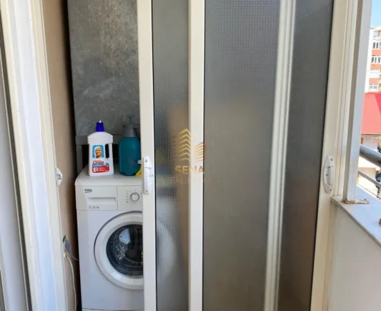 Tirane, jepet me qera apartament 1+1+Ballkon Kati 3, 65 m² 350 € (Fresk)