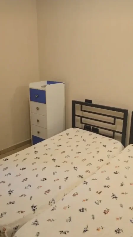 🏡 Jepet me Qera Apartament 2+1 tek  Rruga e Kavajës,  500 eur