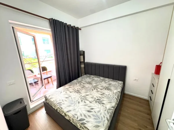 Tirane, jepet me qera apartament 1+1 Kati 1, 65 m² 400 € (Residenca Kadiu ne Ali Dem)