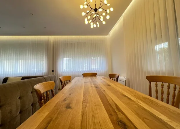 shitet 4+1 , 520 m²