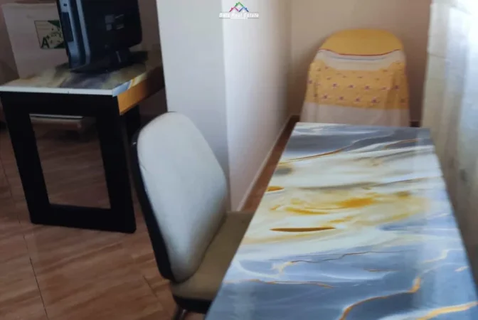 Tirane, jepet me qera apartament 1+1 Kati 6, 58 m² 420 € (siri kodra)