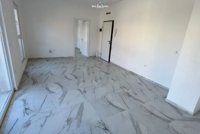 Tirane, jepet me qera zyre Kati 1, 69 m² 520 € (dritan hoxha)