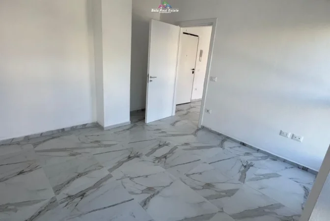 Tirane, jepet me qera zyre Kati 1, 69 m² 520 € (dritan hoxha)