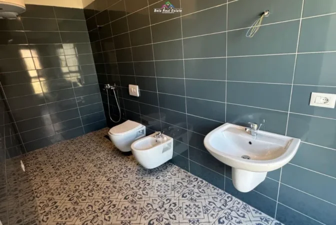 Tirane, jepet me qera zyre Kati 1, 69 m² 520 € (dritan hoxha)