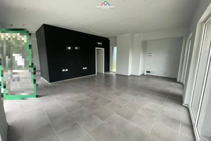 Tirane, jepet me qera dyqan Kati 0, 94 m² 630 € (Rruga Pasho Hysa)