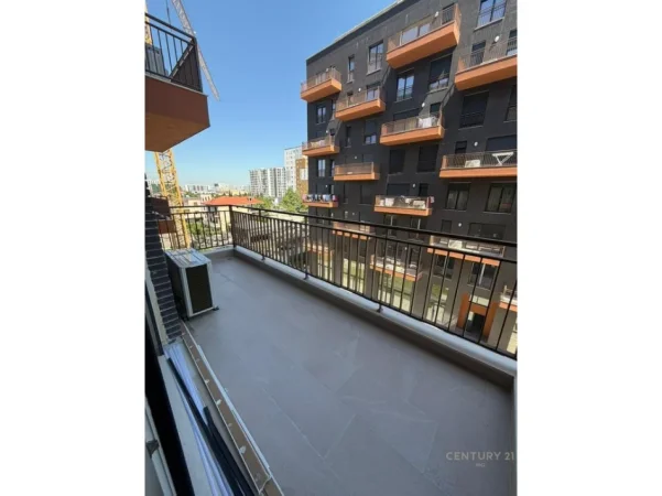 Tirane, jepet me qera apartament 1+1 Kati 3, 57 m² 500 € (ish fusha aviacionit)