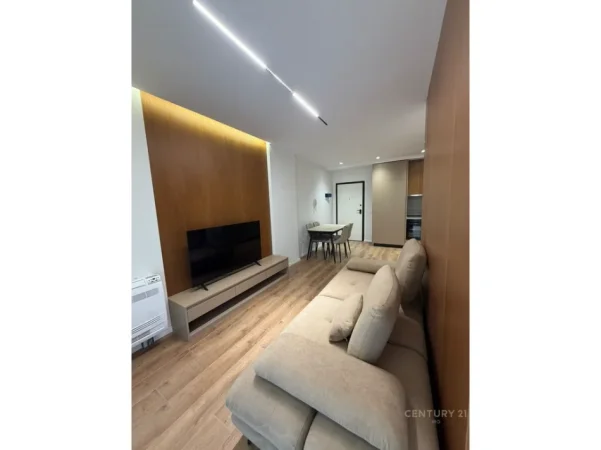 Tirane, jepet me qera apartament 1+1 Kati 3, 57 m² 500 € (ish fusha aviacionit)