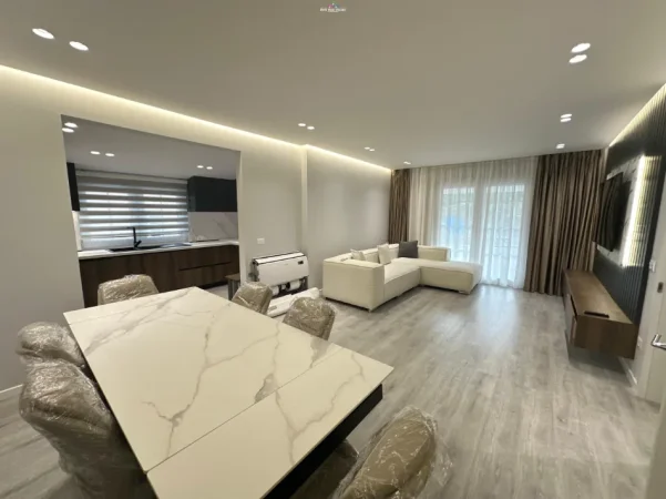 Tirane, jepet me qera Vile 3 Katshe Kati 0, 420 m² 3.500 € (prane Ambasades Turke)