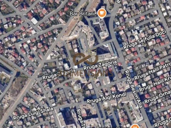 Tirane, jepet me qera bar-kafe Kati 0, 70 m² 500 € (Yzberisht)