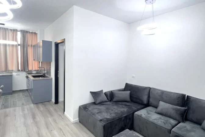 jepet me qera apartament Kati 2, 60 m² 680 € (prane Ministrise se Drejtesise)