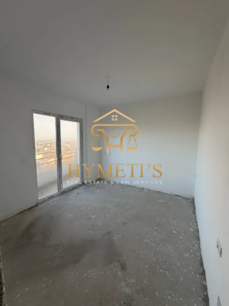 Durres, shitet apartament 2+1+Ballkon Kati 6, 90 m² 85.500 € (Te Billa Durrës, Rruga Aleksander Goga)