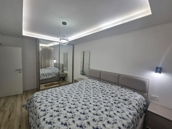 Tirane, shes apartament 2+1 Kati 2, 76 m² 220.000 € (Rruga Arkitekt Kasemi)