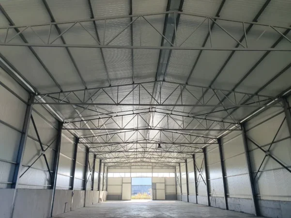 Durres, jepet me qera magazine Kati 1, 1.000 m² 240.000 € (Xhafzotaj)