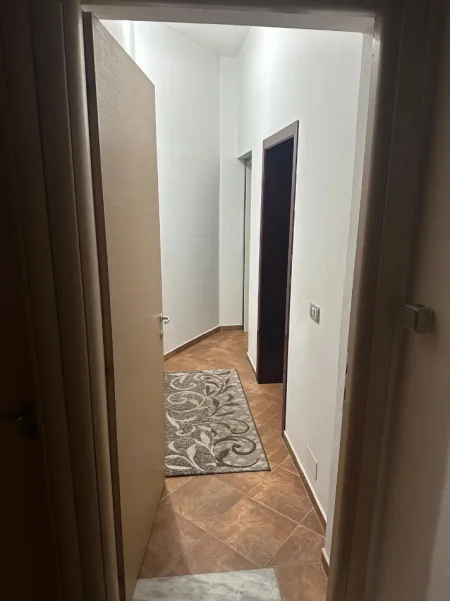 Tirane, jepet me qera apartament 1+1+Aneks+Ballkon Kati 2, 67 m² 330 € (rruga Havzi Nela afer Bulevardit te ri Tirane)