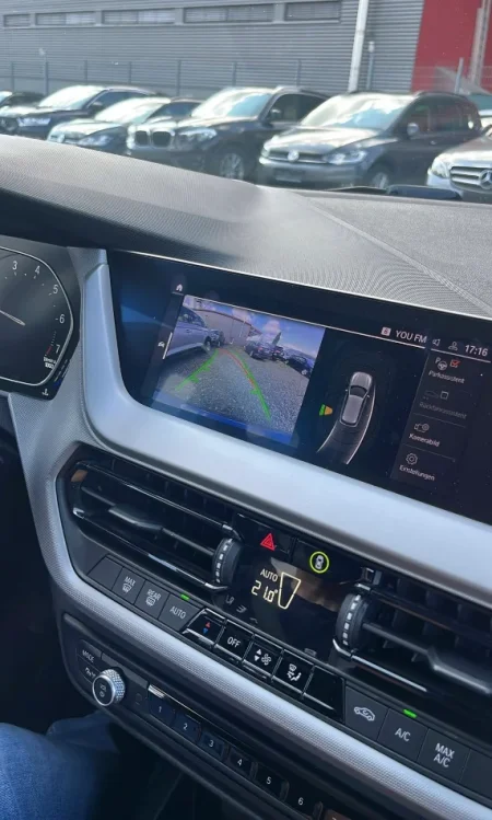 Shitet BMW 118i Advantage Automatike – Full Opsione