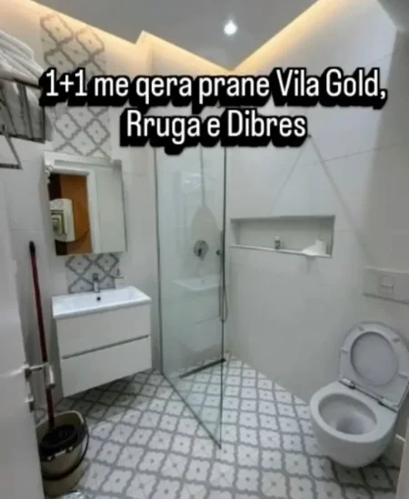Tirane, jepet me qera apartament 1+1 Kati 4, 600 € 